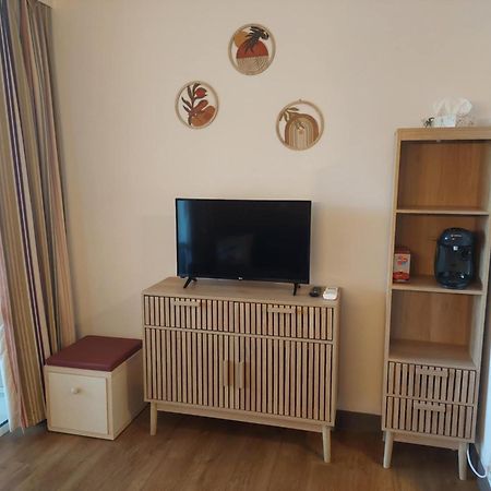 Cap Esterel Appartement Climatise Dans Le Centre Du Village Vacances Drammont Luaran gambar