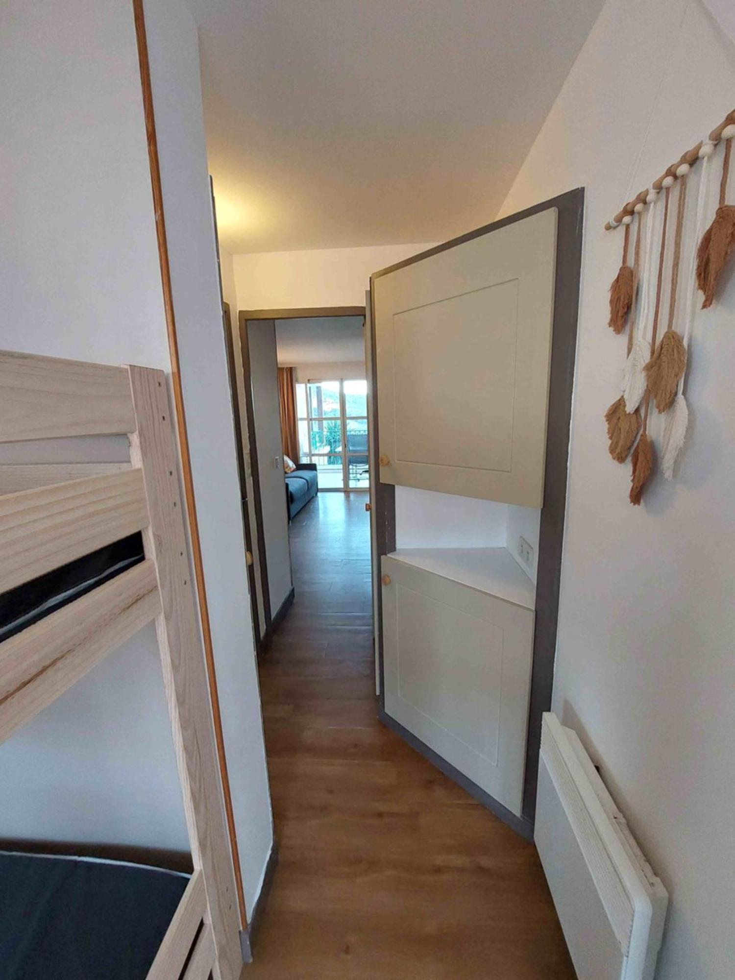 Cap Esterel Appartement Climatise Dans Le Centre Du Village Vacances Drammont Luaran gambar